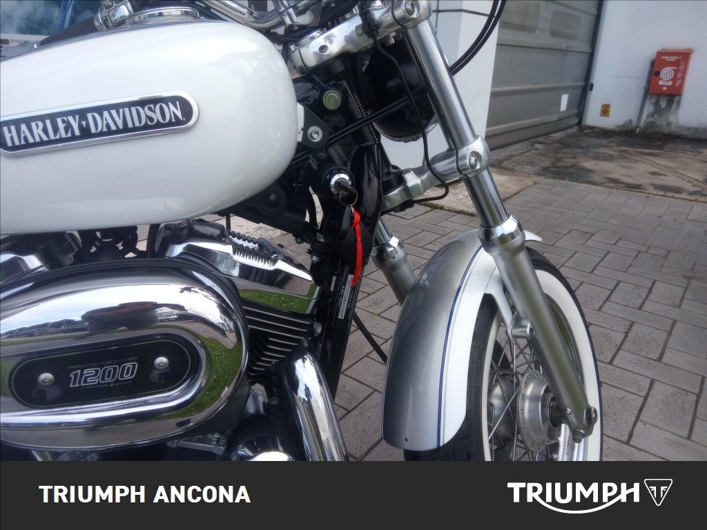 HARLEY-DAVIDSON 1200 Sportster L Low
