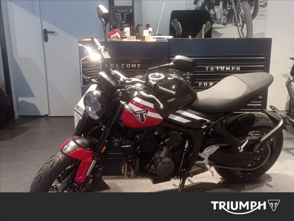 TRIUMPH Trident 660 Diablo Red / Sapphire Black Abs