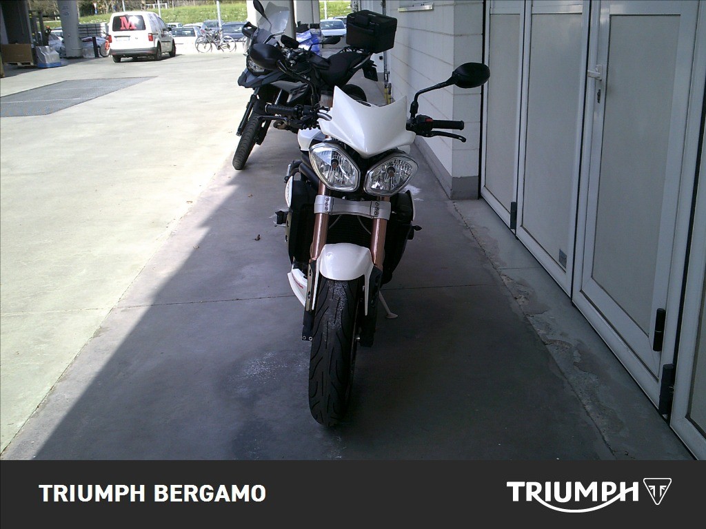 TRIUMPH Speed Triple 1050 