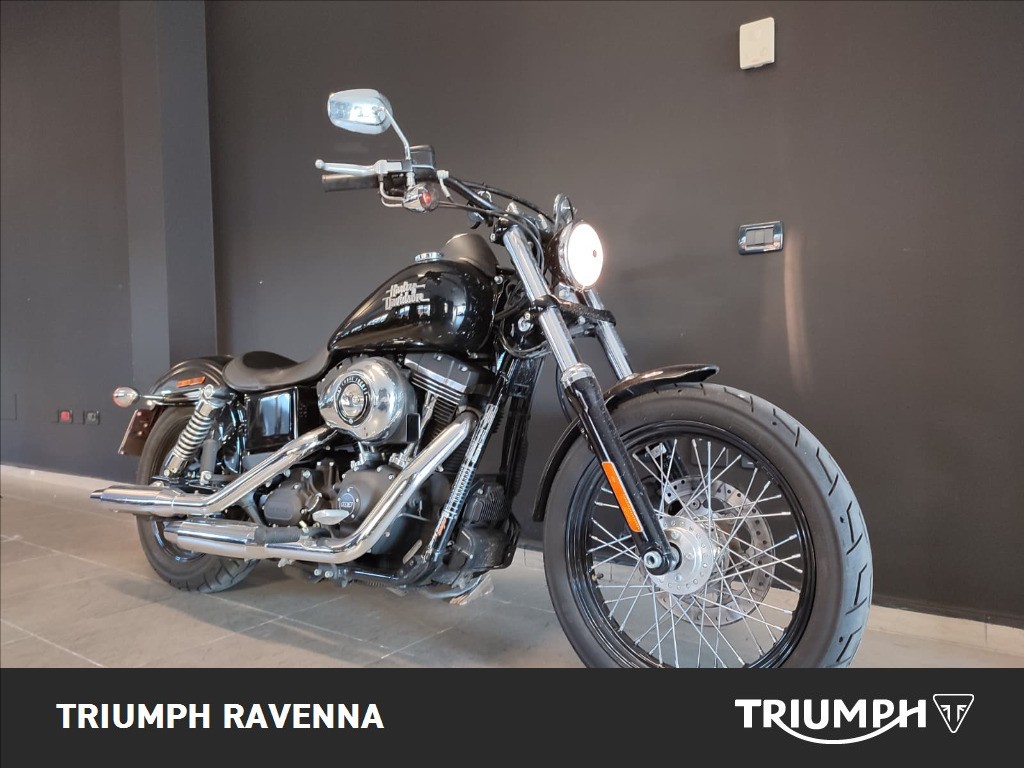 HARLEY-DAVIDSON Dyna Street Bob 1690 