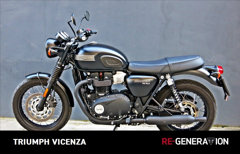 TRIUMPH Bonneville 900 T100 Black