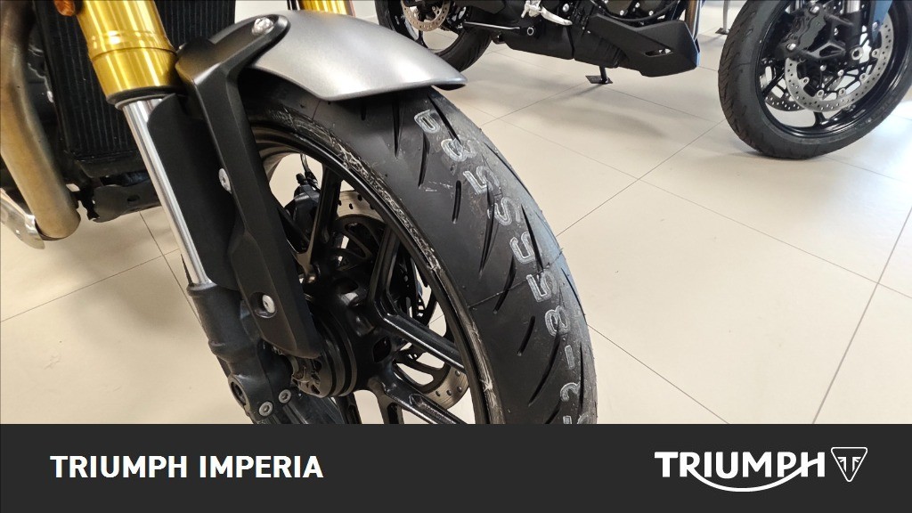 TRIUMPH Speed 400 Abs