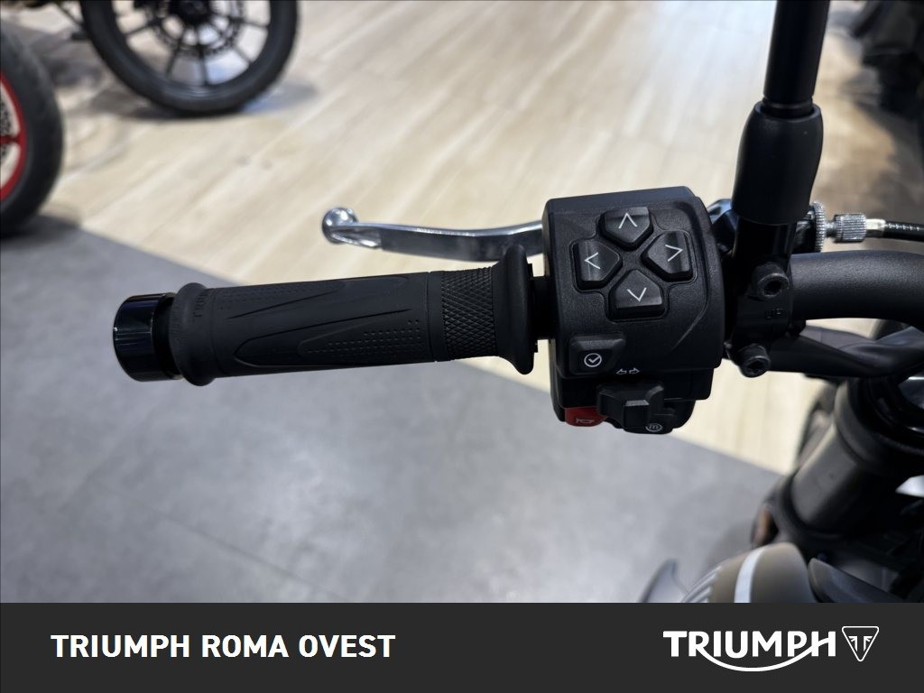 TRIUMPH Trident 660 Abs