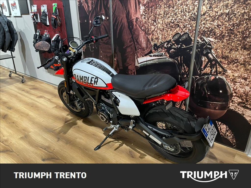 DUCATI Scrambler 800 Urban Motard
