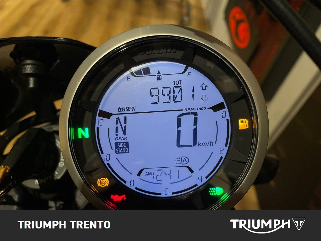 DUCATI Scrambler 800 Urban Motard