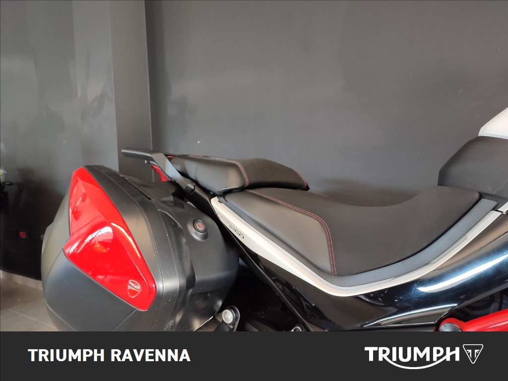 DUCATI Multistrada 1260 Pikes Peak