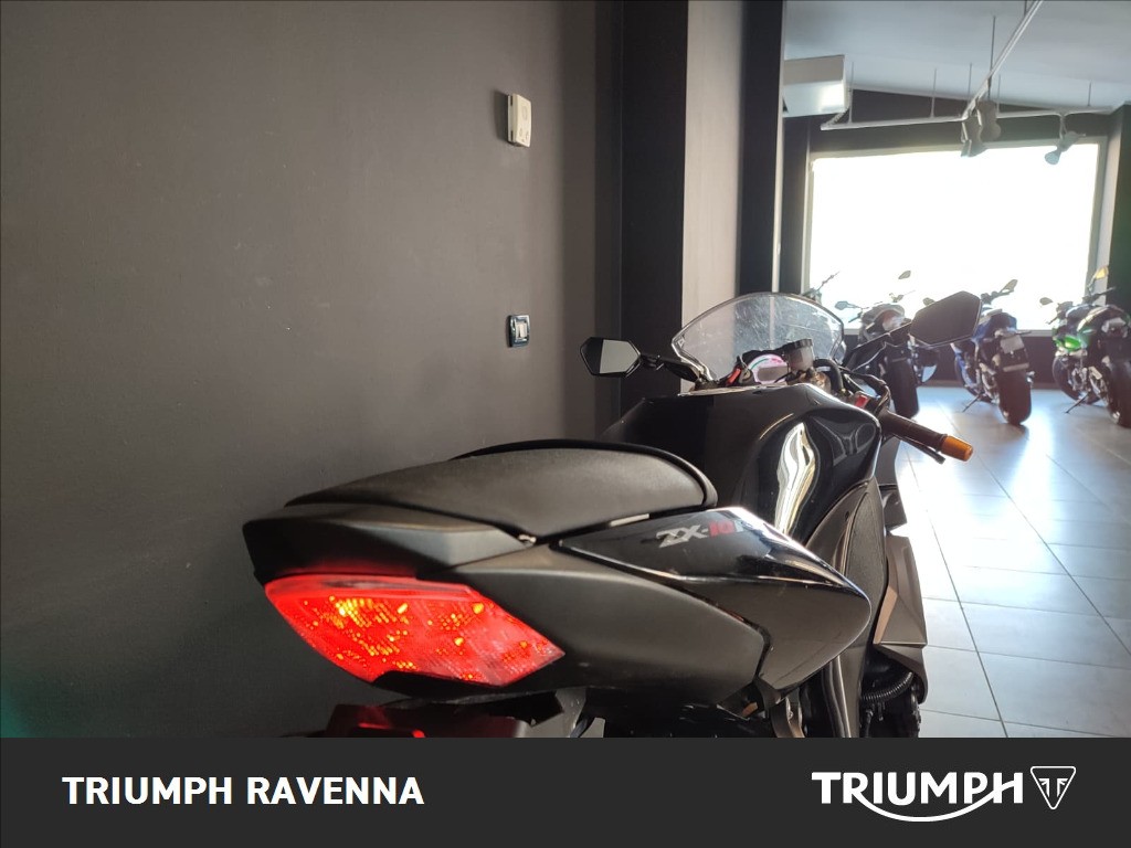 KAWASAKI Ninja ZX-10R 