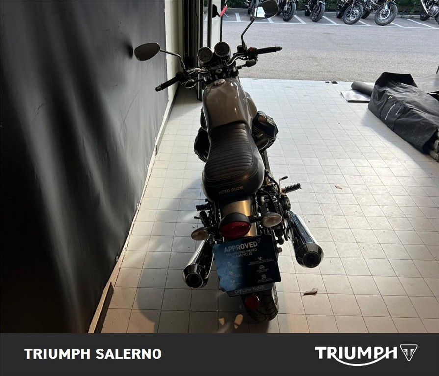 MOTO GUZZI V7 III 750 MIlano Abs