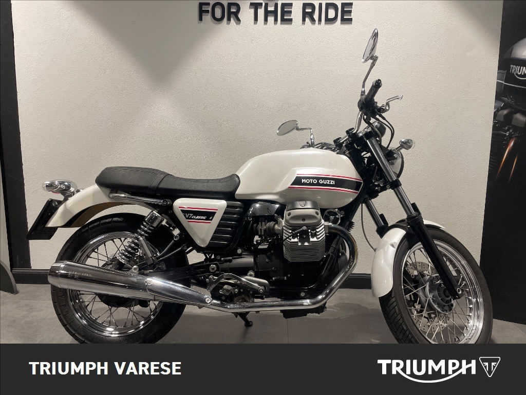 MOTO GUZZI V7 750 Classic