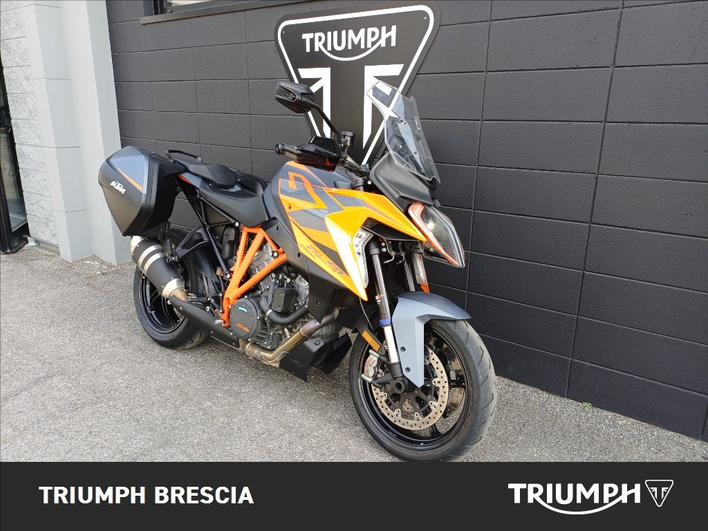 KTM 1290 Super Duke GT