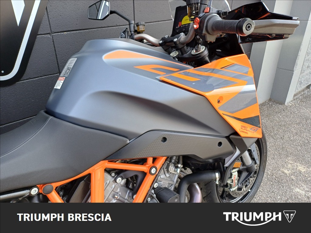 KTM 1290 Super Duke GT