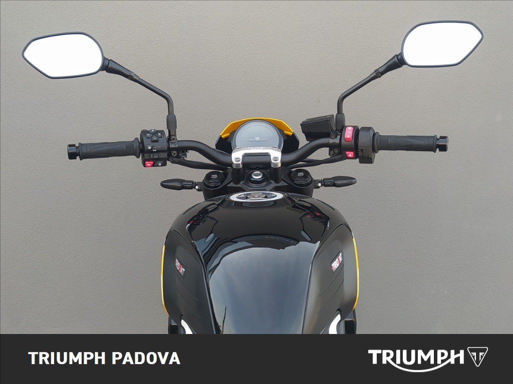 TRIUMPH Trident 660 Cosmic Yellow / Sapphire Black Abs