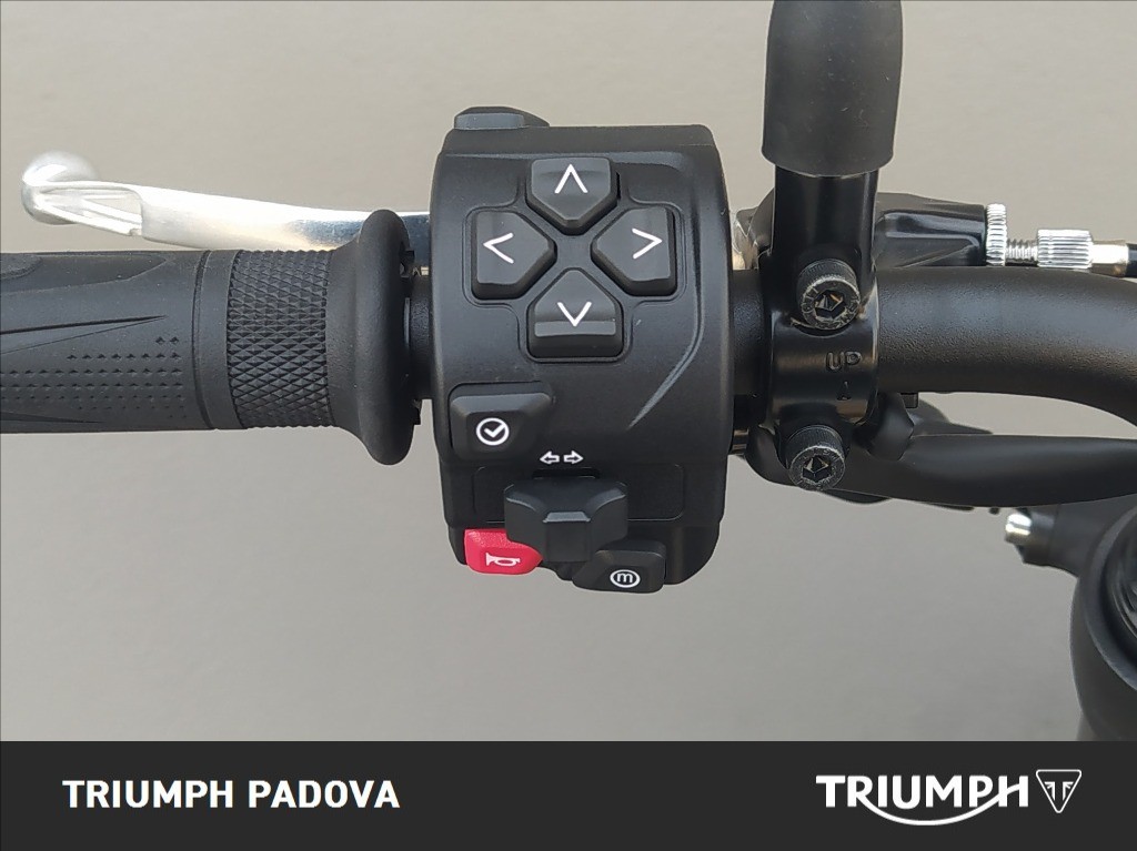 TRIUMPH Trident 660 Cosmic Yellow / Sapphire Black Abs