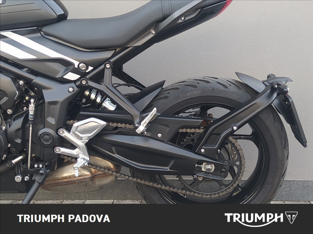 TRIUMPH Trident 660 Cosmic Yellow / Sapphire Black Abs