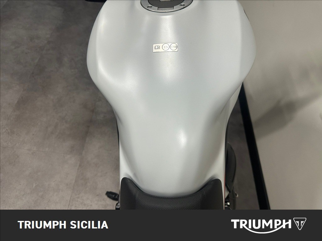 DUCATI Monster 797 plus White