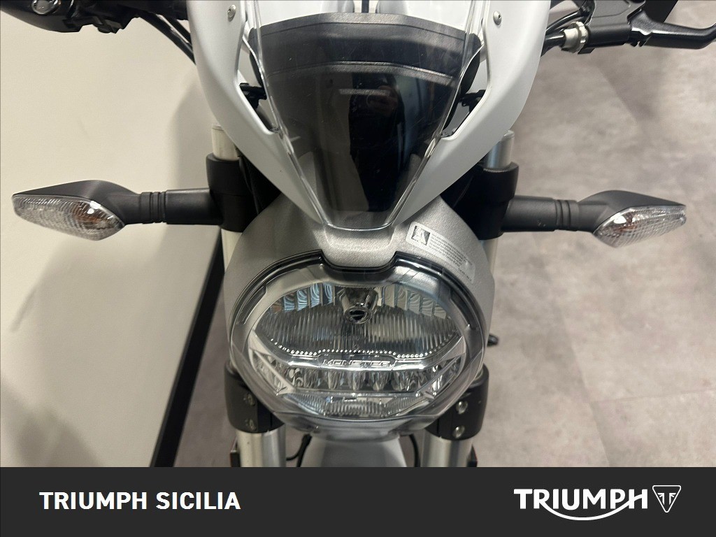 DUCATI Monster 797 plus White