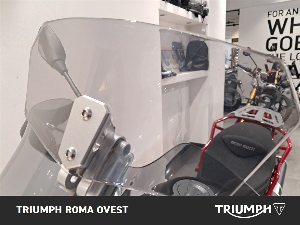 MOTO GUZZI V85 TT Evocative Graphics Abs