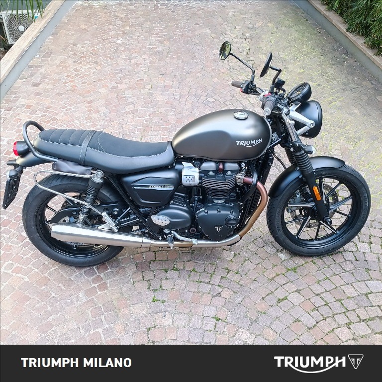 TRIUMPH Street Twin 900 