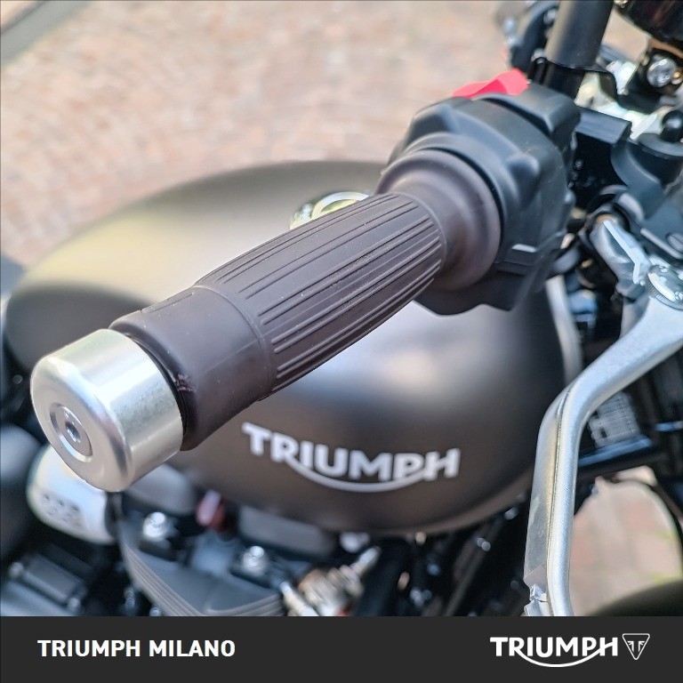 TRIUMPH Street Twin 900 