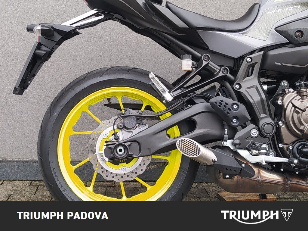 YAMAHA MT-07 690 Abs