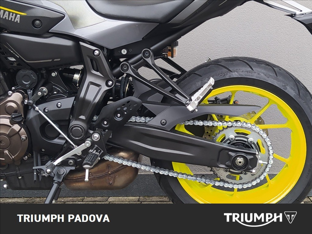 YAMAHA MT-07 690 Abs