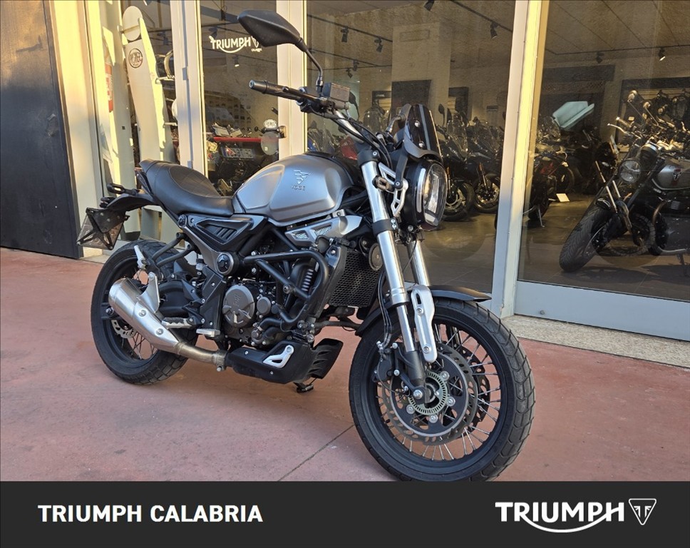 VOGE Trofeo 300 AC Abs E5