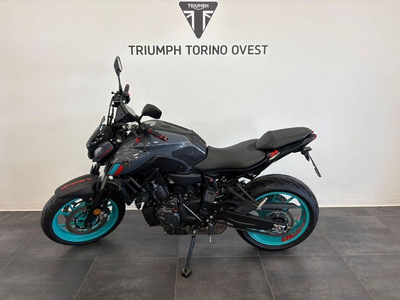YAMAHA MT-07 690 Abs