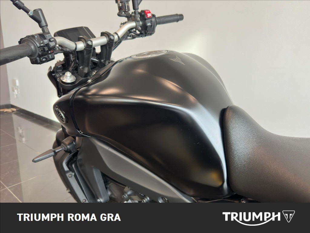 YAMAHA MT-09 890 Abs
