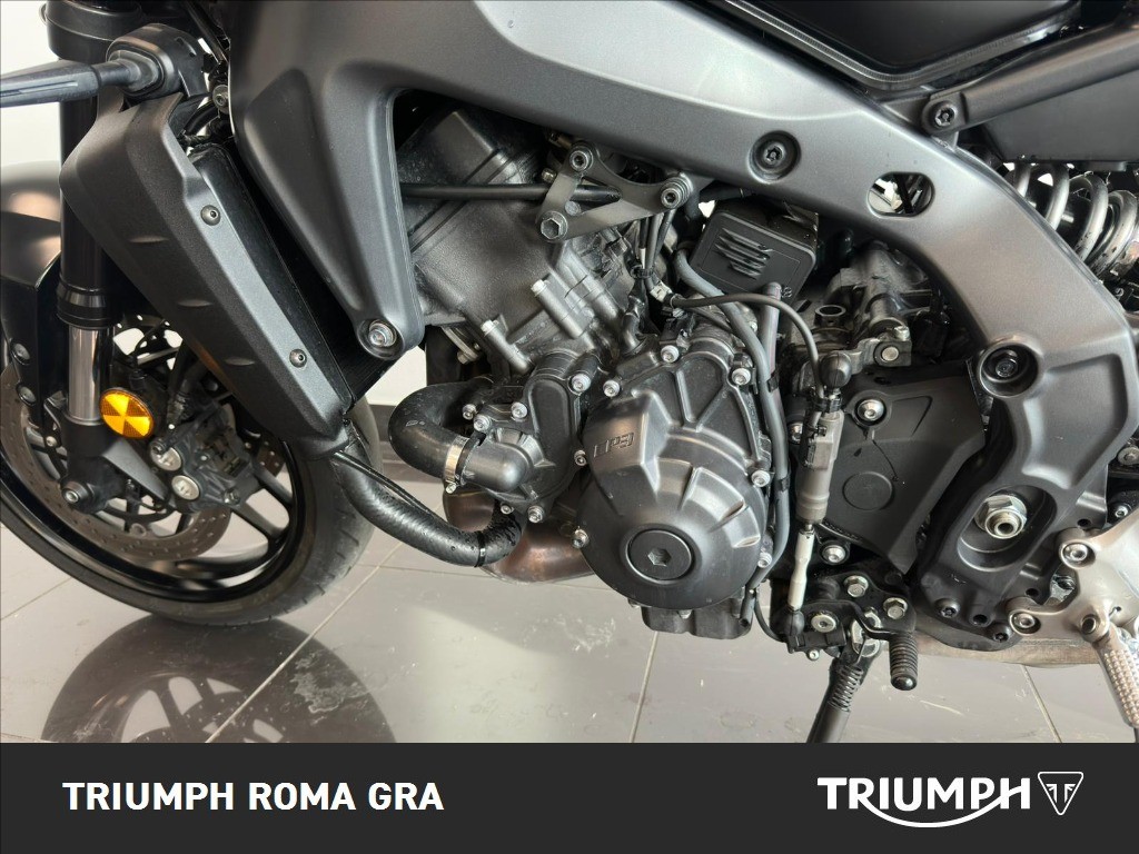 YAMAHA MT-09 890 Abs