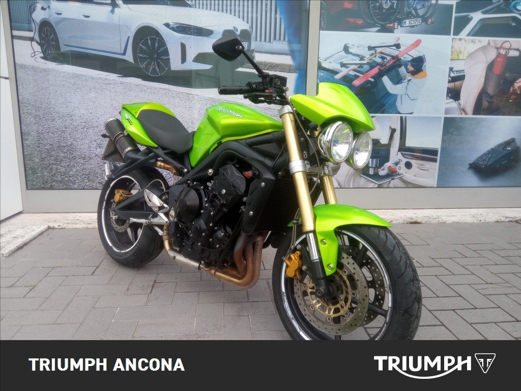 TRIUMPH Street Triple 675 