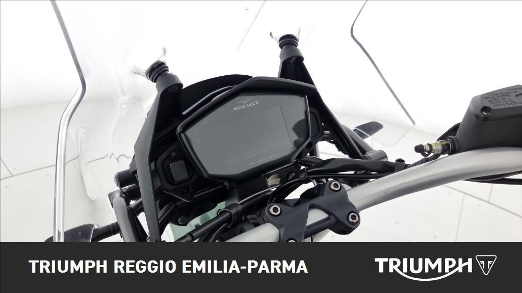 MOTO GUZZI V85 TT Centenario Abs