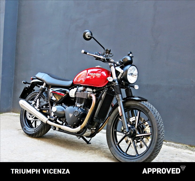 TRIUMPH Street Twin 900 