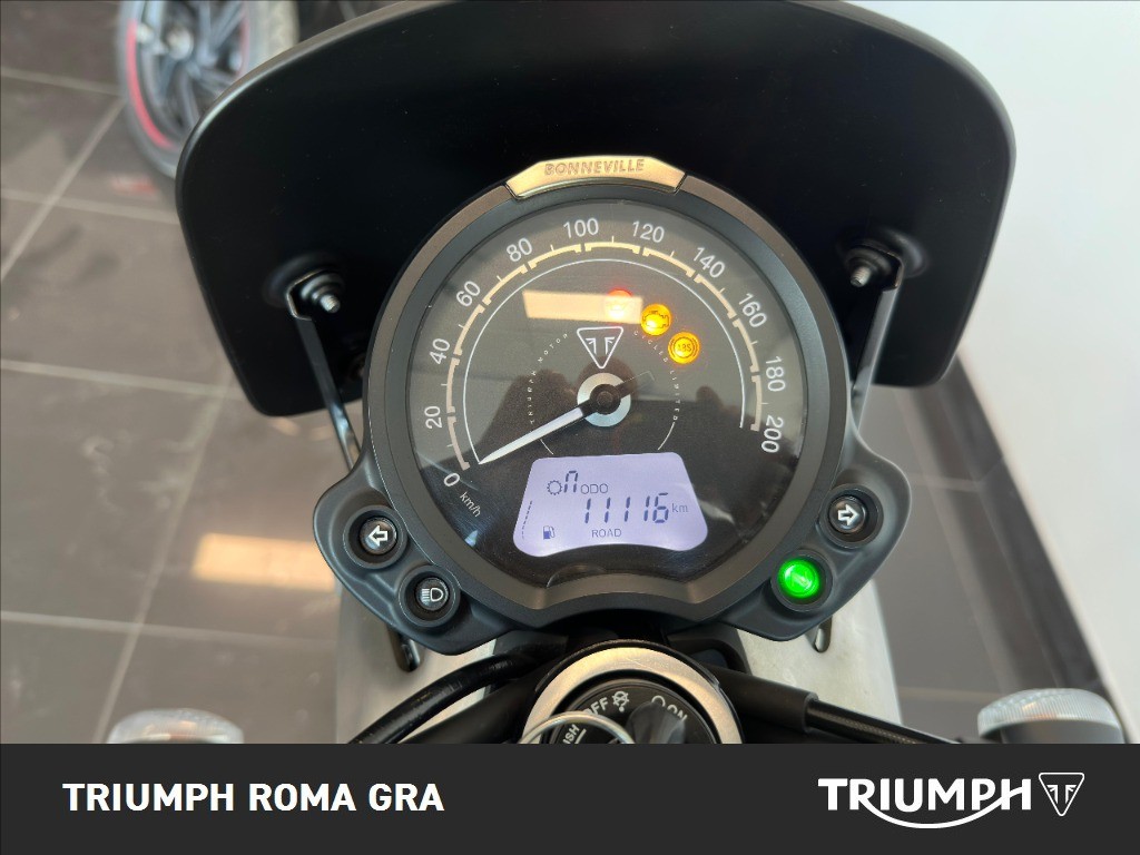 TRIUMPH Street Twin 900 