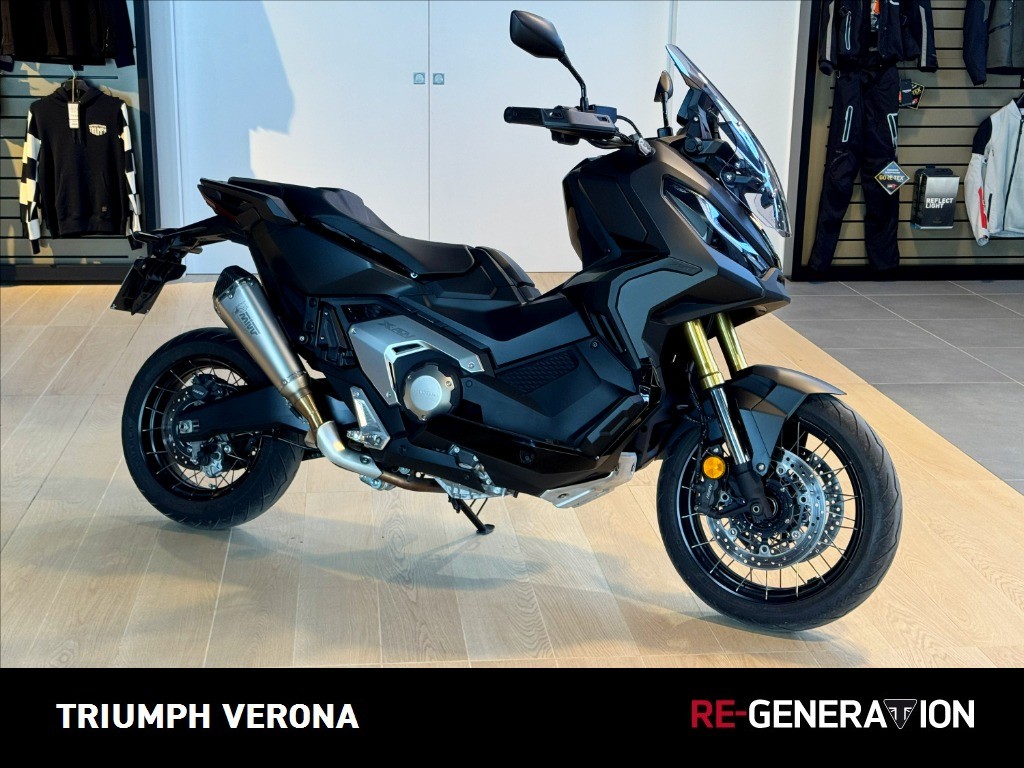 HONDA X-ADV 750 DCT Abs