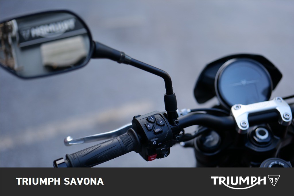 TRIUMPH Trident 660 Diablo Red / Sapphire Black Abs