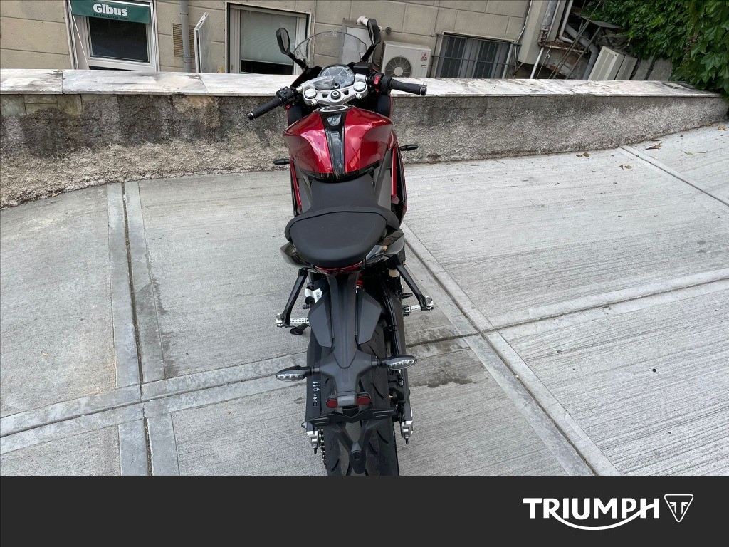 TRIUMPH Daytona 660 Abs #4