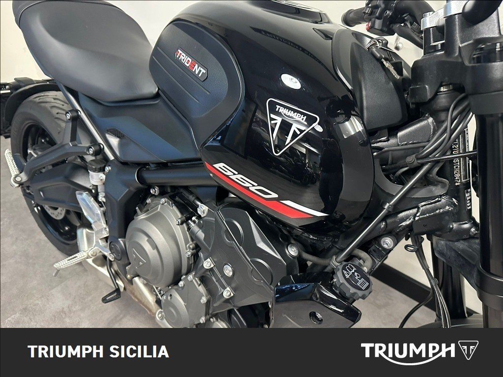 TRIUMPH Trident 660 Jet Black Abs #6