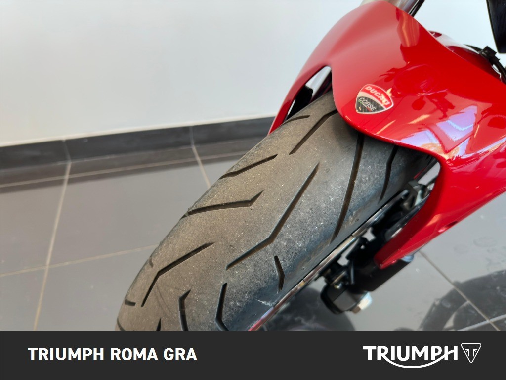 DUCATI Monster 797 plus Red