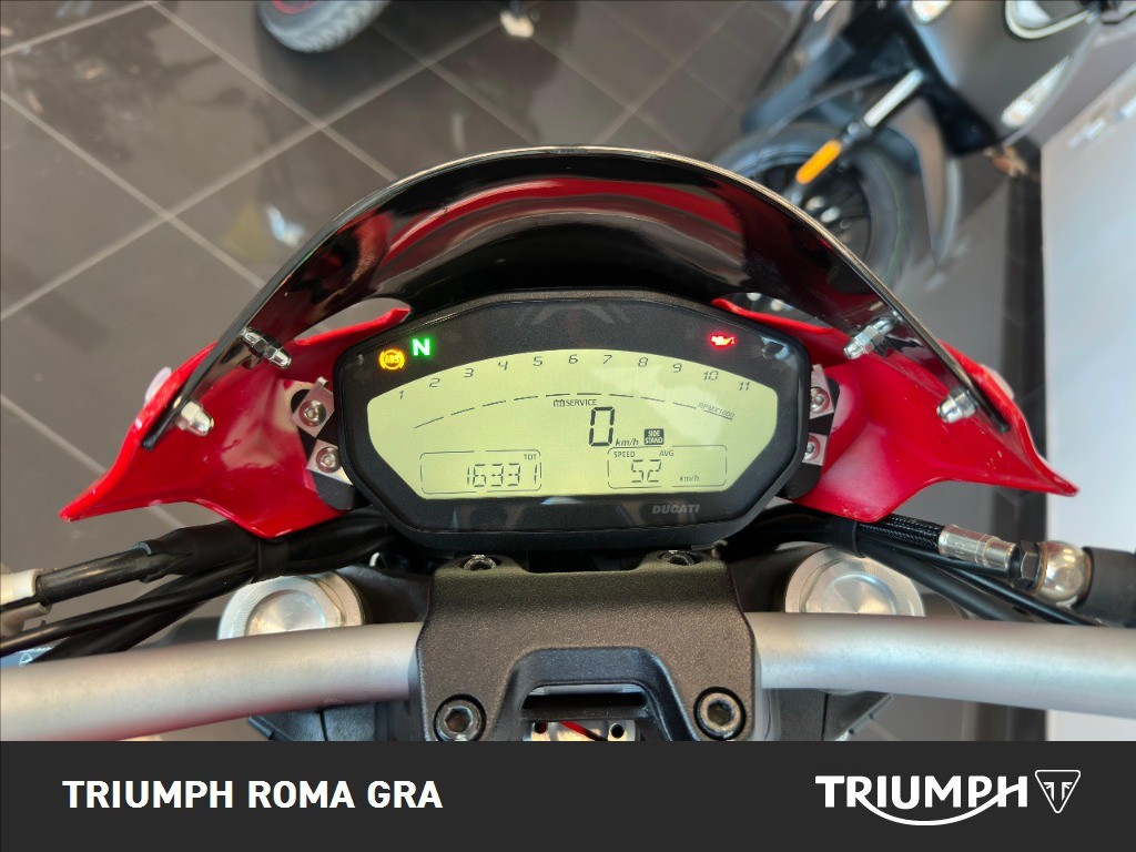 DUCATI Monster 797 plus Red