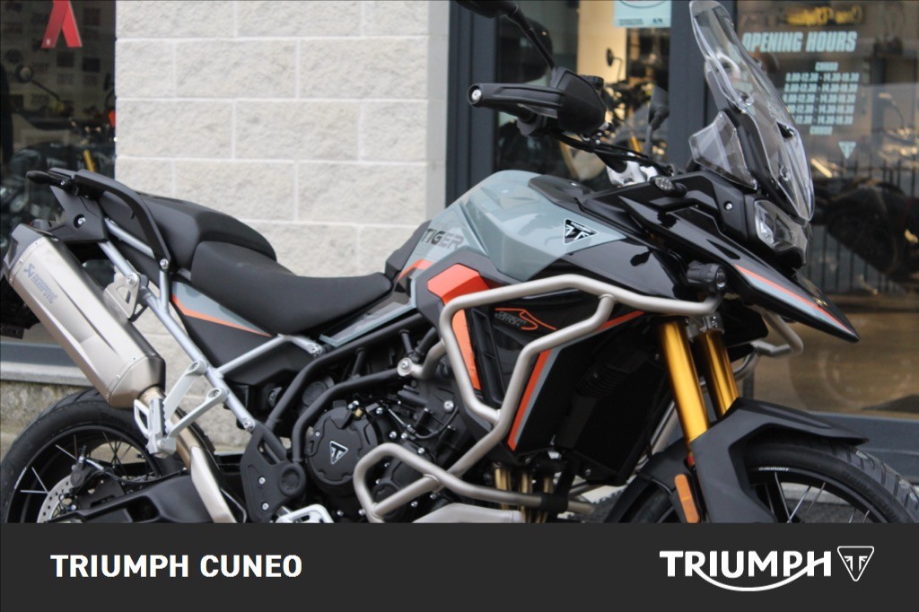 TRIUMPH Tiger 900 Desert Edition
