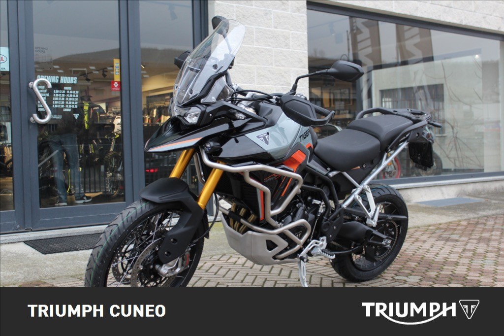 TRIUMPH Tiger 900 Desert Edition