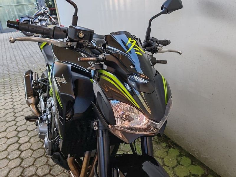 KAWASAKI Z 900 Performance