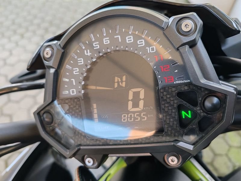 KAWASAKI Z 900 Performance