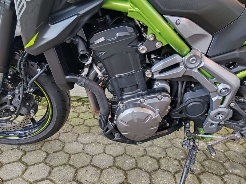 KAWASAKI Z 900 Performance
