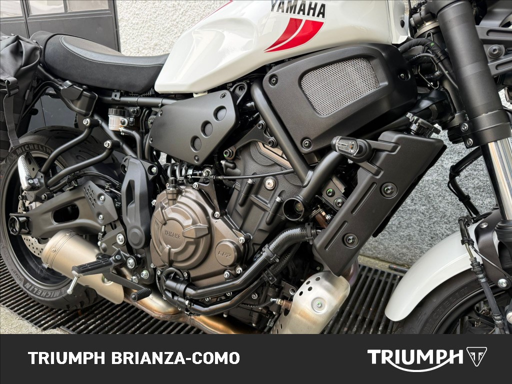 YAMAHA XSR 700 Abs