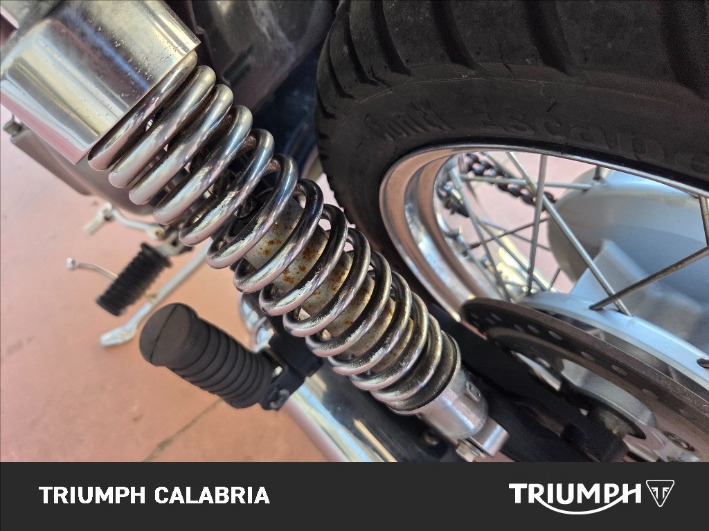 TRIUMPH Bonneville 865 T100 