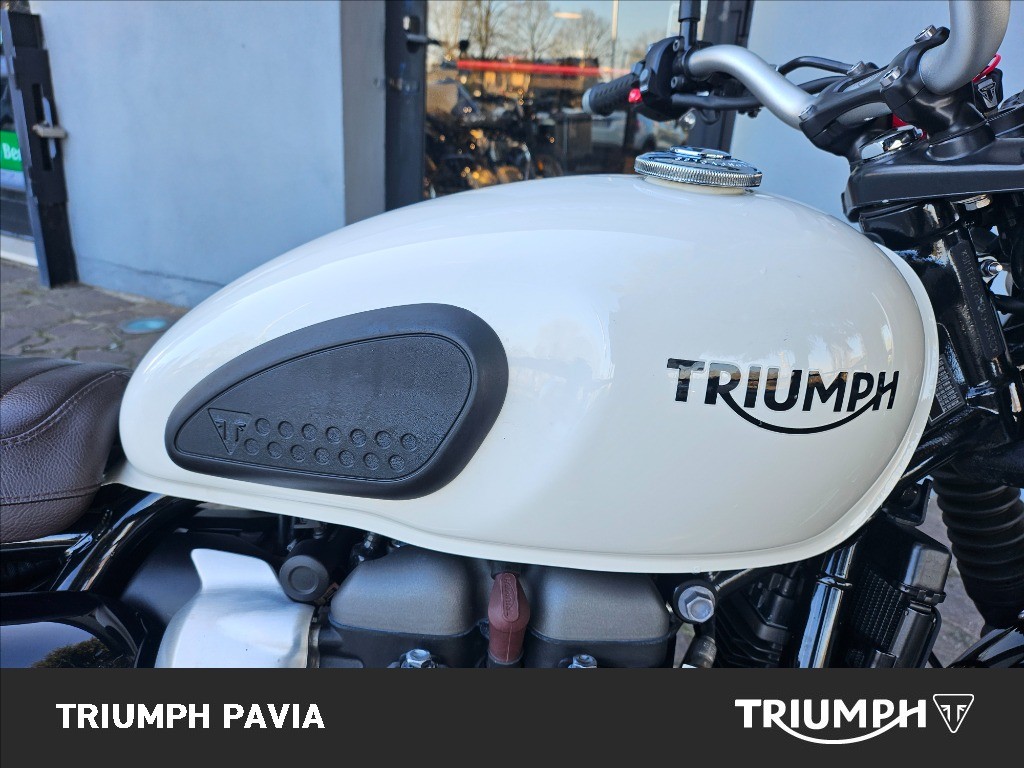 TRIUMPH Street Scrambler 900 