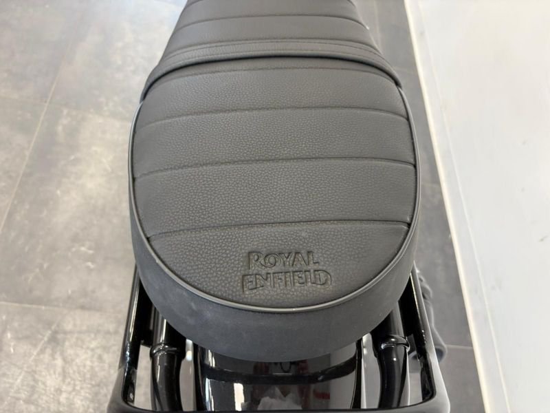 ROYAL ENFIELD Interceptor Bear 650 Mid Abs