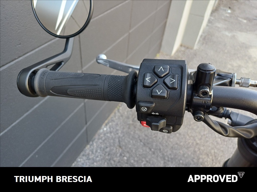 TRIUMPH Trident 660 Triple Tribute Abs #9