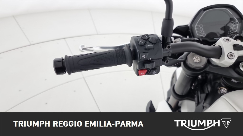 TRIUMPH Street Triple 765 R